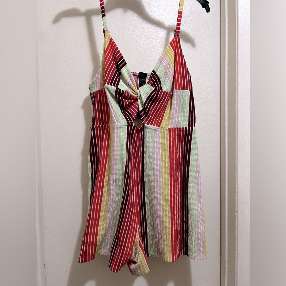 Keyhole romper